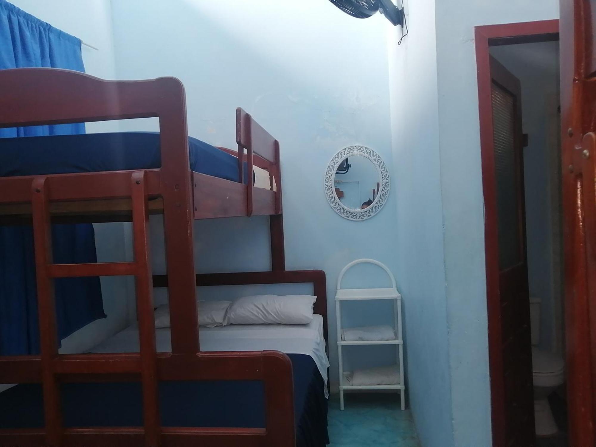 Hostal Aruba Atacames Quarto foto